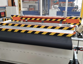Máquina de Corte de Tecido — Automática
